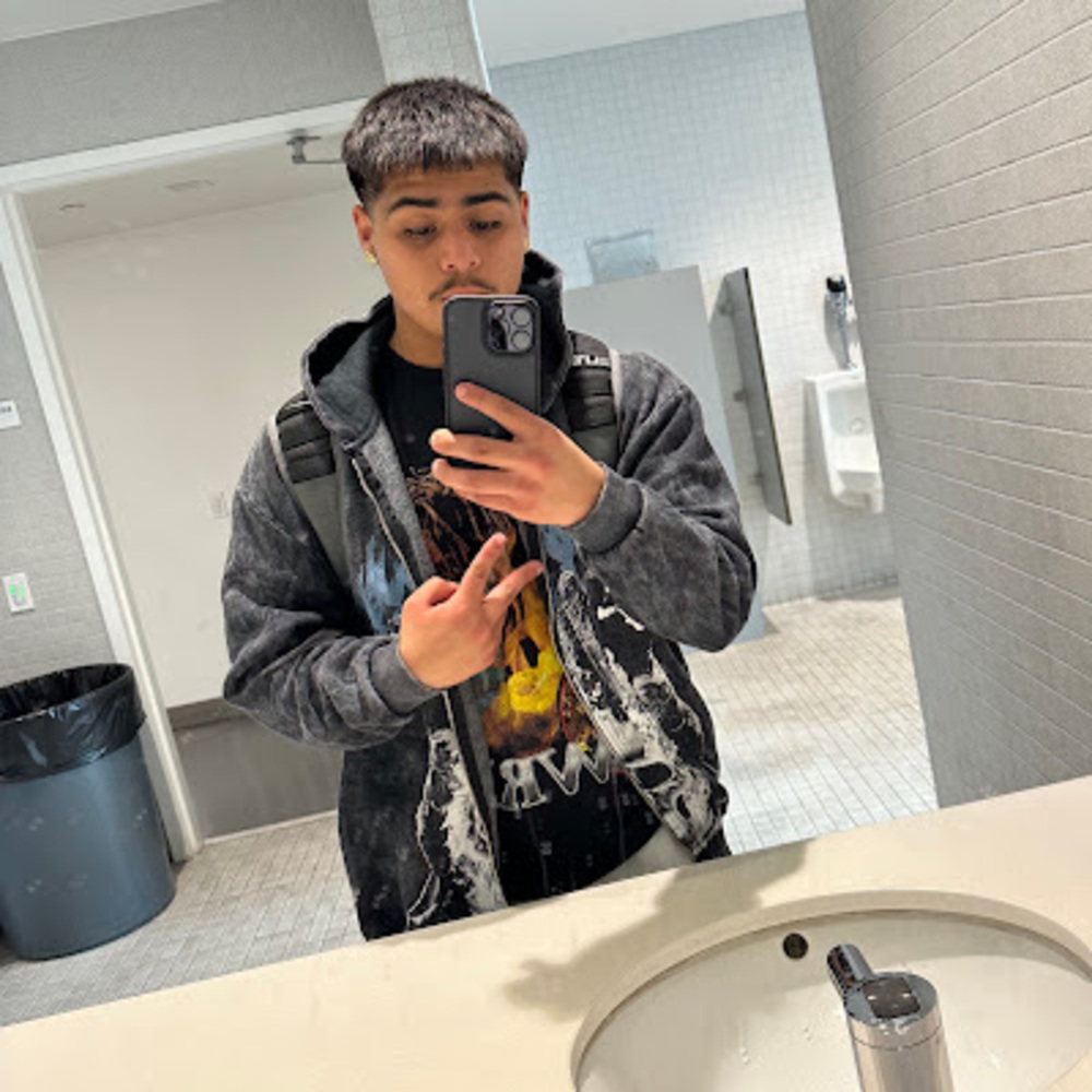 Meet your Posher, Icyygeo